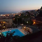 Con Suggestiva Vista Mare A Appartamento *