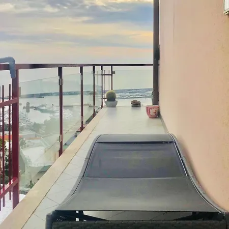 Con Suggestiva Vista Mare A Appartement *