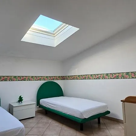 Appartement Con Suggestiva Vista Mare A San Remo