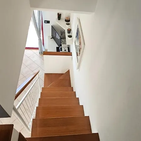 Con Suggestiva Vista Mare A Appartement