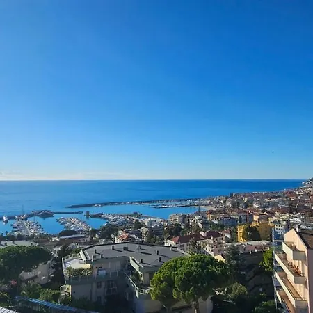 Appartement Con Suggestiva Vista Mare A